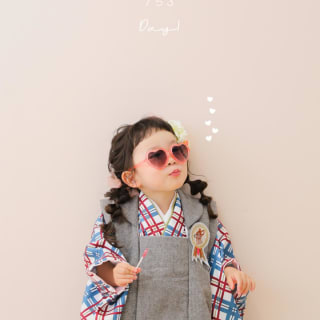 七五三　記念写真　女の子　メガネ　キッズフォトハウス　HAPISTA