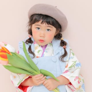 七五三　記念写真　女の子　お花　キッズフォトハウス　HAPISTA