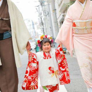 七五三　3歳女の子　着物　雷門　浅草　キッズフォトスタジオ　ハピスタ