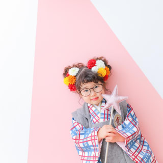 七五三　3歳女の子　可愛い　カラフル　キッズフォトスタジオ　ハピスタ