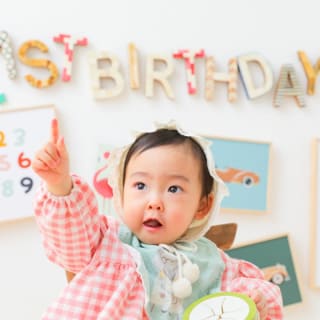 バースデー　お誕生日　1才　お祝い　キッズ写真　HAPISTA
