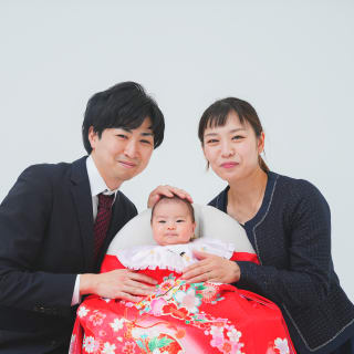 お宮参り　お宮参りフォト　赤ちゃん　産着　ベビーフォト　ベビー　キッズフォトスタジオ　大阪スタジオ　大阪フォトスタジオ　堺市フォトスタジオ　家族撮影　家族フォト