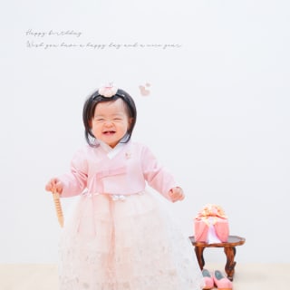 1歳誕生日　バースデー　バースデーフォト　キッズフォトスタジオ　バースデーフォト　子どもスタジオ