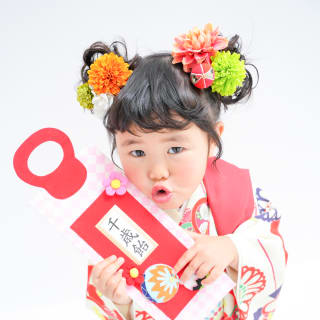 七五三　3歳　女の子　千歳飴　着物　被布