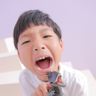 男の子　可愛い　カラフル　キッズフォトスタジオ　ハピスタ