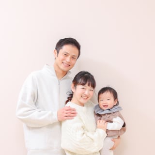 ベビーフォト　赤ちゃん　家族写真　記念日　キッズフォトスタジオ　HAPISTA
