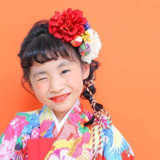 七五三　７歳女の子　可愛い　カラフル　キッズフォトスタジオ　ハピスタ