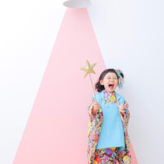 七五三　記念写真　女の子　星　スポットライト　キッズフォトハウス　HAPISTA