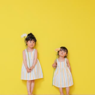 お誕生日　バースデー　姉妹　カラフル　キッズ写真 　HAPISTA
