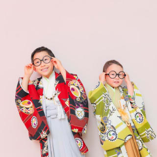 七五三　記念写真　兄弟フォト　メガネ　キッズフォトハウス　HAPISTA