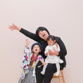 七五三　記念写真　男の子　家族写真　キッズフォトハウス　HAPISTA