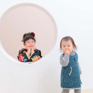 七五三　姉妹撮影　可愛い　カラフル　キッズフォトスタジオ　ハピスタ