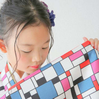 七五三　７歳女の子　可愛い　カラフル　キッズフォトスタジオ　ハピスタ