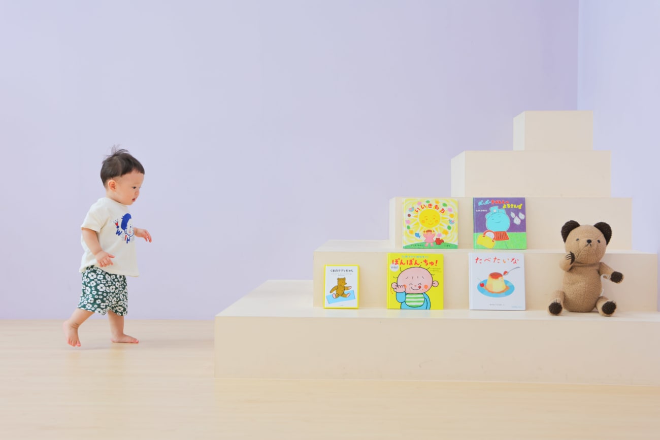 大好きな絵本を並べて！📚