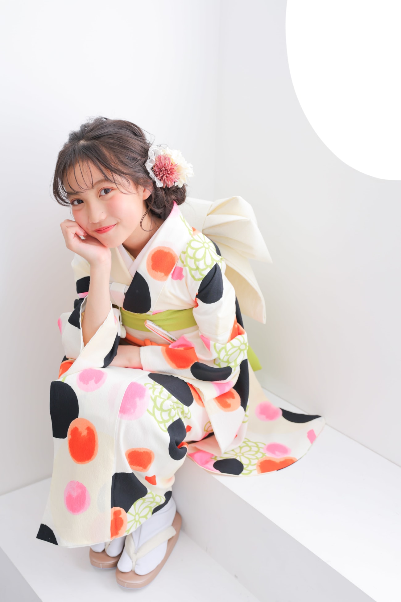 お次は華やかなドット柄のお着物💄