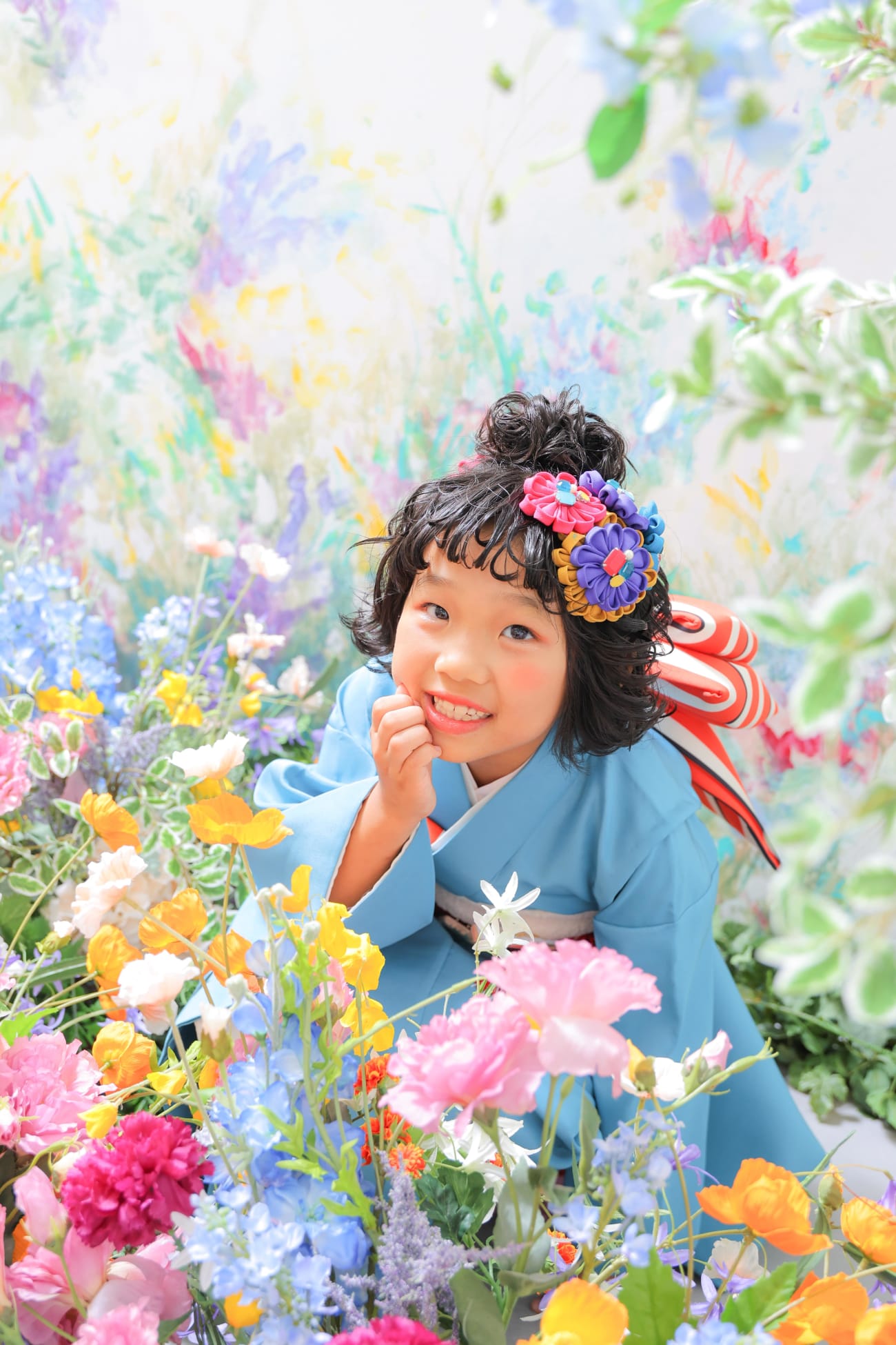 お花畑の中から「ちらっ」👀🍀💕