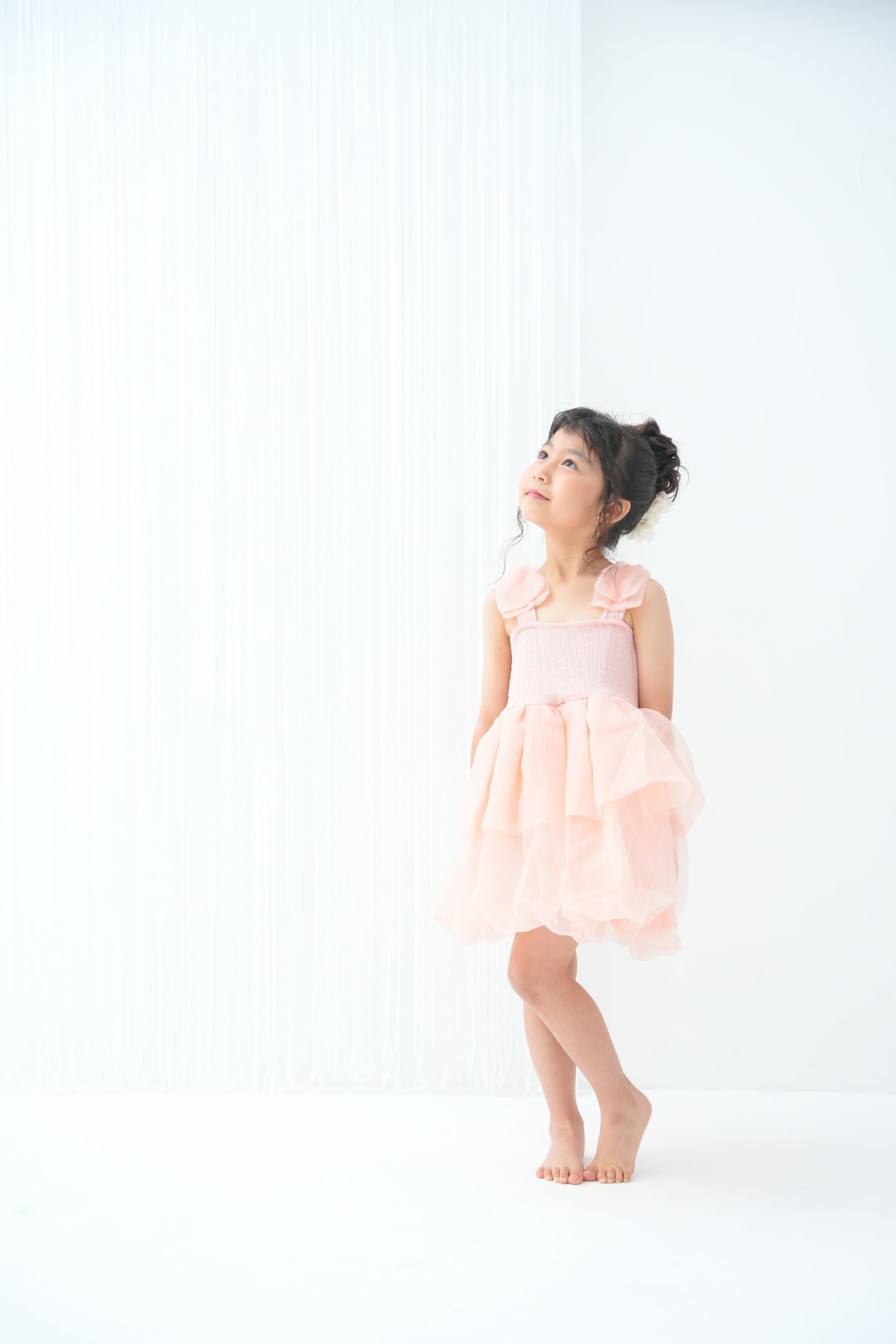 かわいいカラードレスも💜🩷