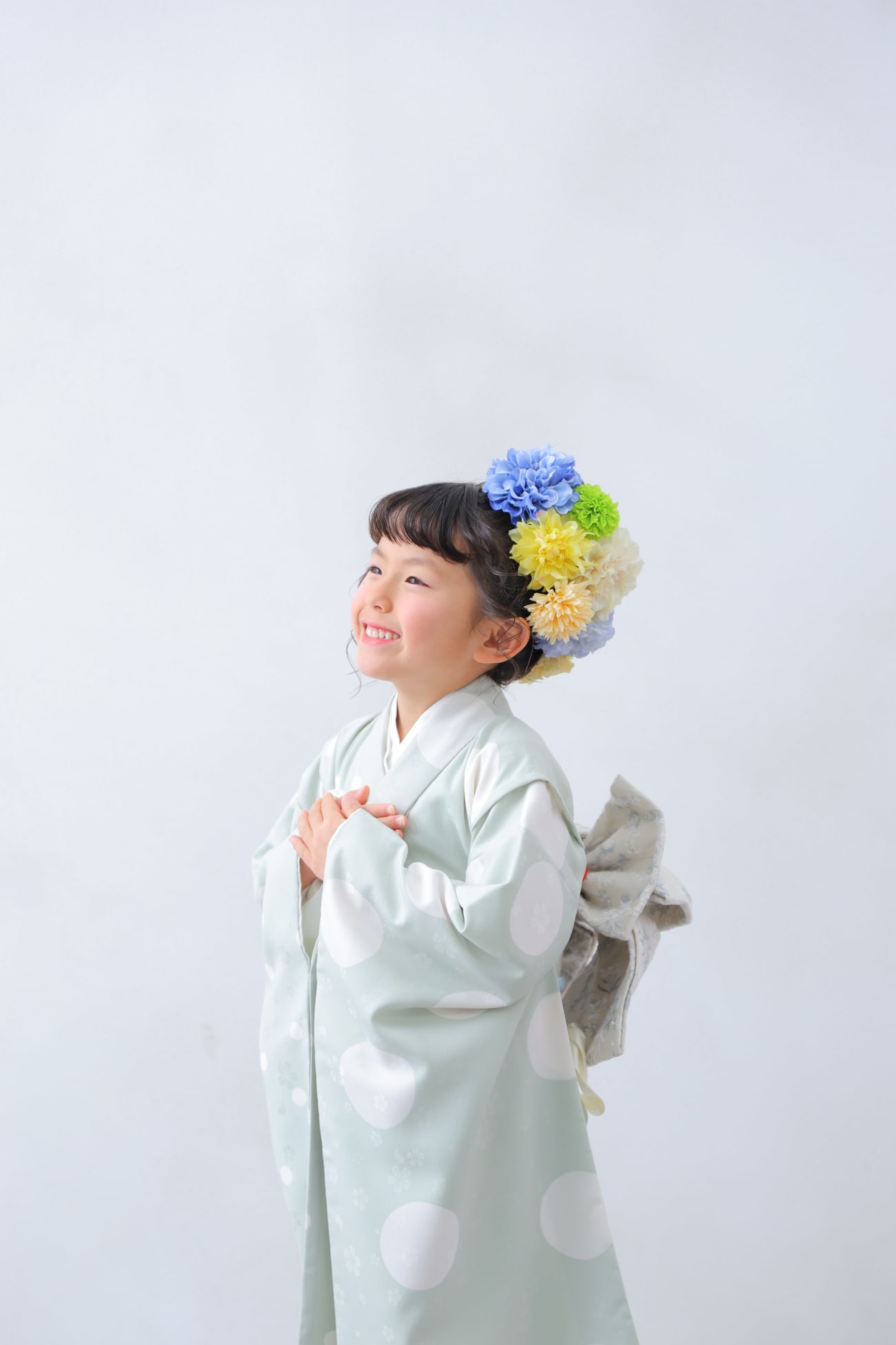 お花もりもりヘアスタイルで登場🌷