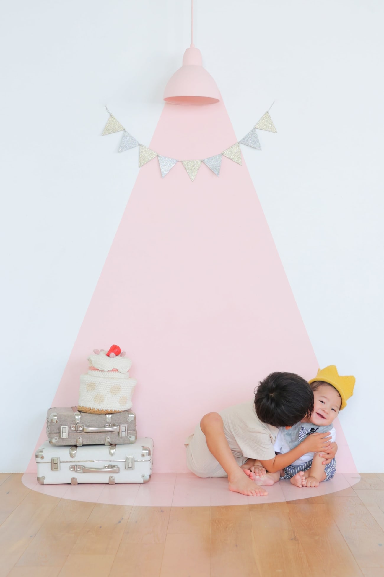 ケーキ食べよ〜😋