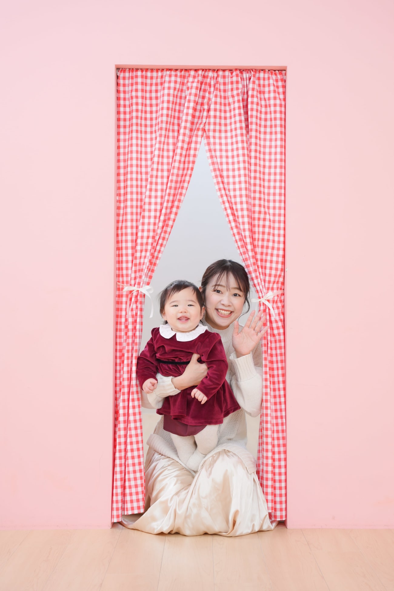 バレンタインカラーのお洋服も👗