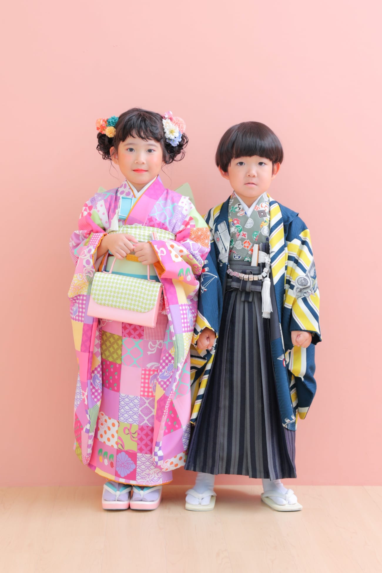 ファミリースタジオ 仲良し姉弟の753♪ | フォトスタジオ【ハピスタ】家族写真・子供