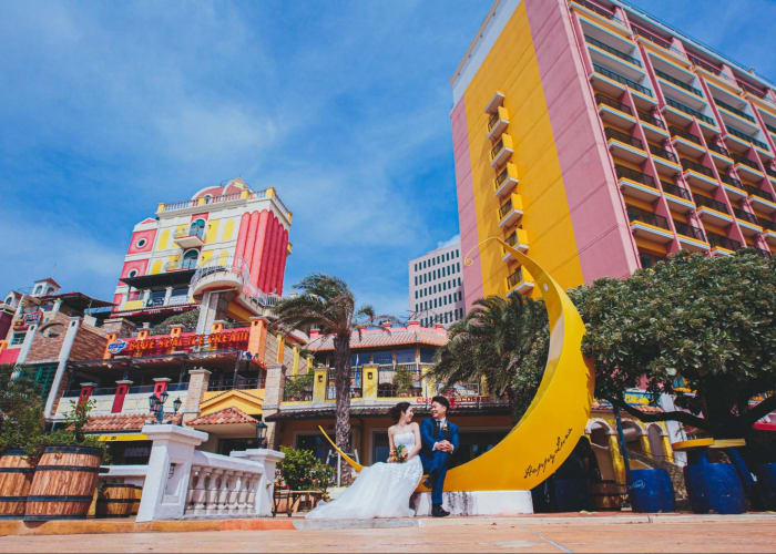 沖縄で新婚旅行＆フォトウェディング！思い出に残る2泊3日モデルコース | 旅先で特別な結婚写真が残せるフォトジェニックジャーニー by