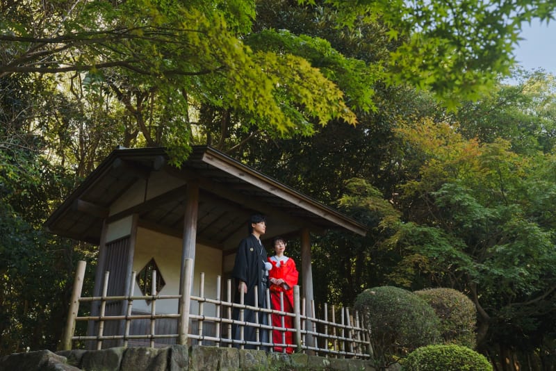 キャプション：見浜園で『フォトウェディング』を撮影すると♪