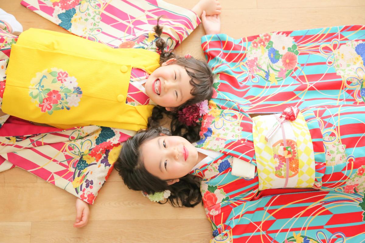 七五三　姉妹撮影　カラフル　キッズ写真 　ハピスタ