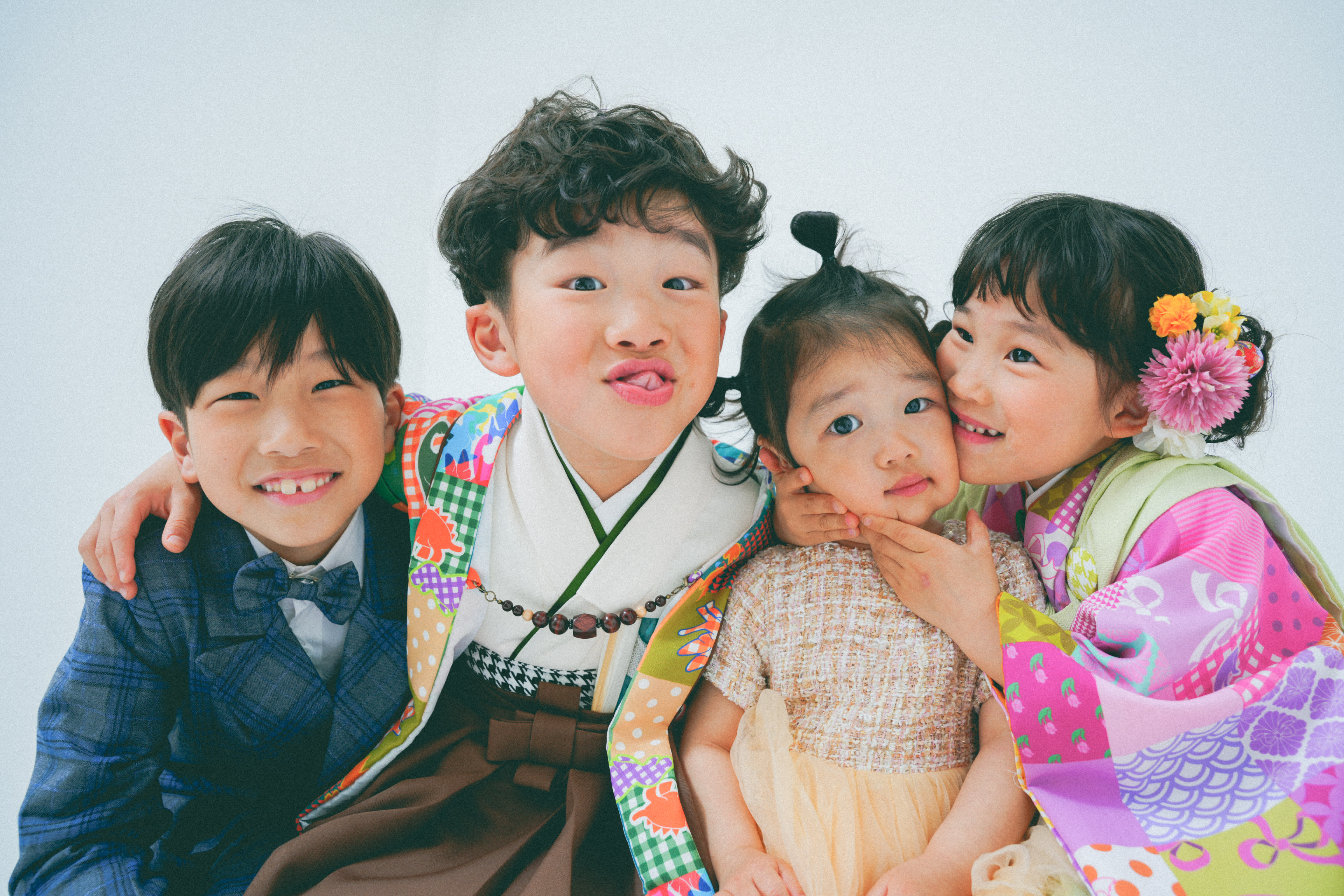 七五三　七五三撮影　753 753撮影　5歳男の子　3歳女の子　男の子着物　女の子着物　ハピスタオリジナル着物　キッズフォトスタジオ　フォトスタジオ　大阪フォトスタジオ　堺市フォトスタジオ　4兄弟　4兄弟撮影　