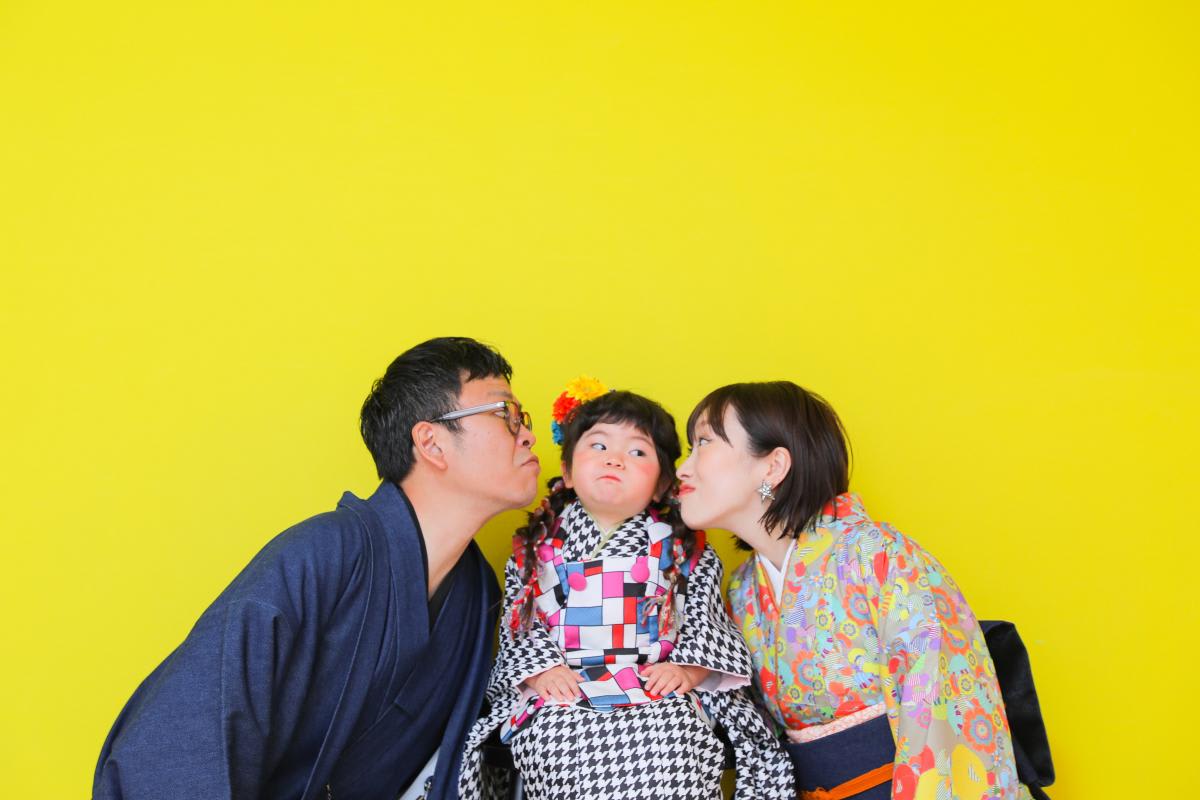 七五三　記念写真　3才女の子　ファミリーフォト　家族写真　キッズフォトハウス　HAPISTA