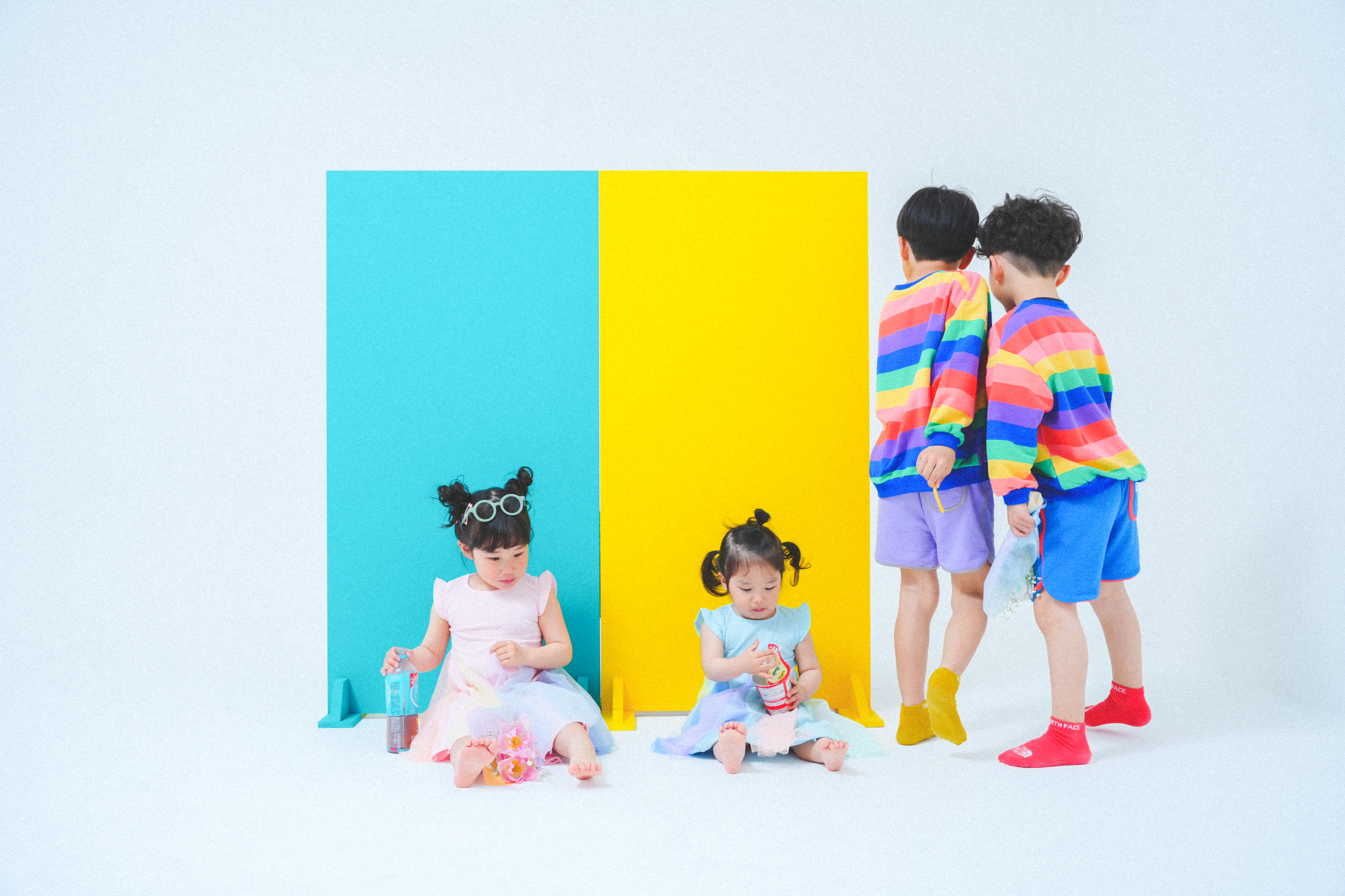 誕生日　誕生日撮影　バースデー　バースデーフォト　バースデー撮影　私服撮影　キッズフォトスタジオ　大阪フォトスタジオ　フォトスタジオ　堺市フォトスタジオ　持ち込み小物　お菓子持ち込み　4兄弟