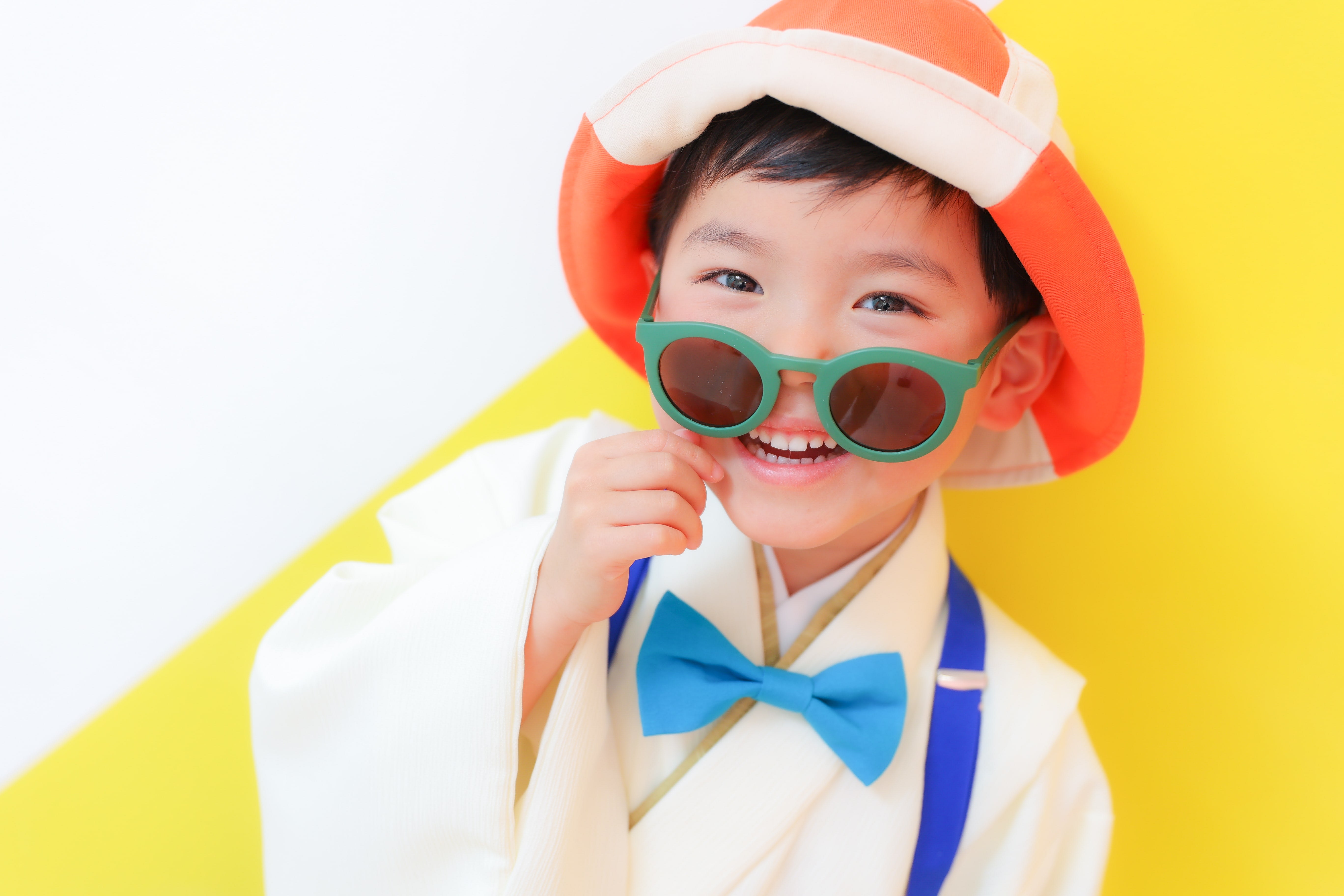 七五三　男の子　可愛い　カラフル　キッズフォトスタジオ　ハピスタ