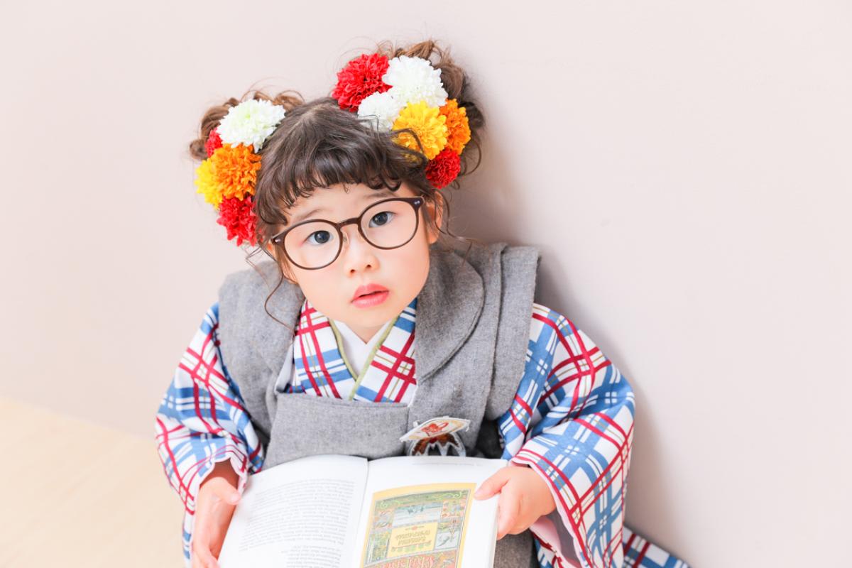 七五三　3歳女の子　可愛い　カラフル　キッズフォトスタジオ　ハピスタ