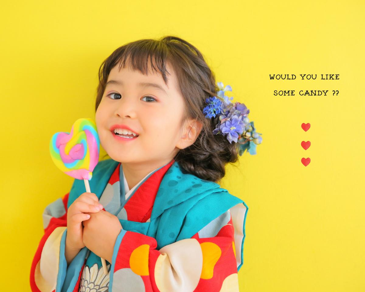 七五三　3歳女の子　可愛い　カラフル　キッズフォトスタジオ　ハピスタ