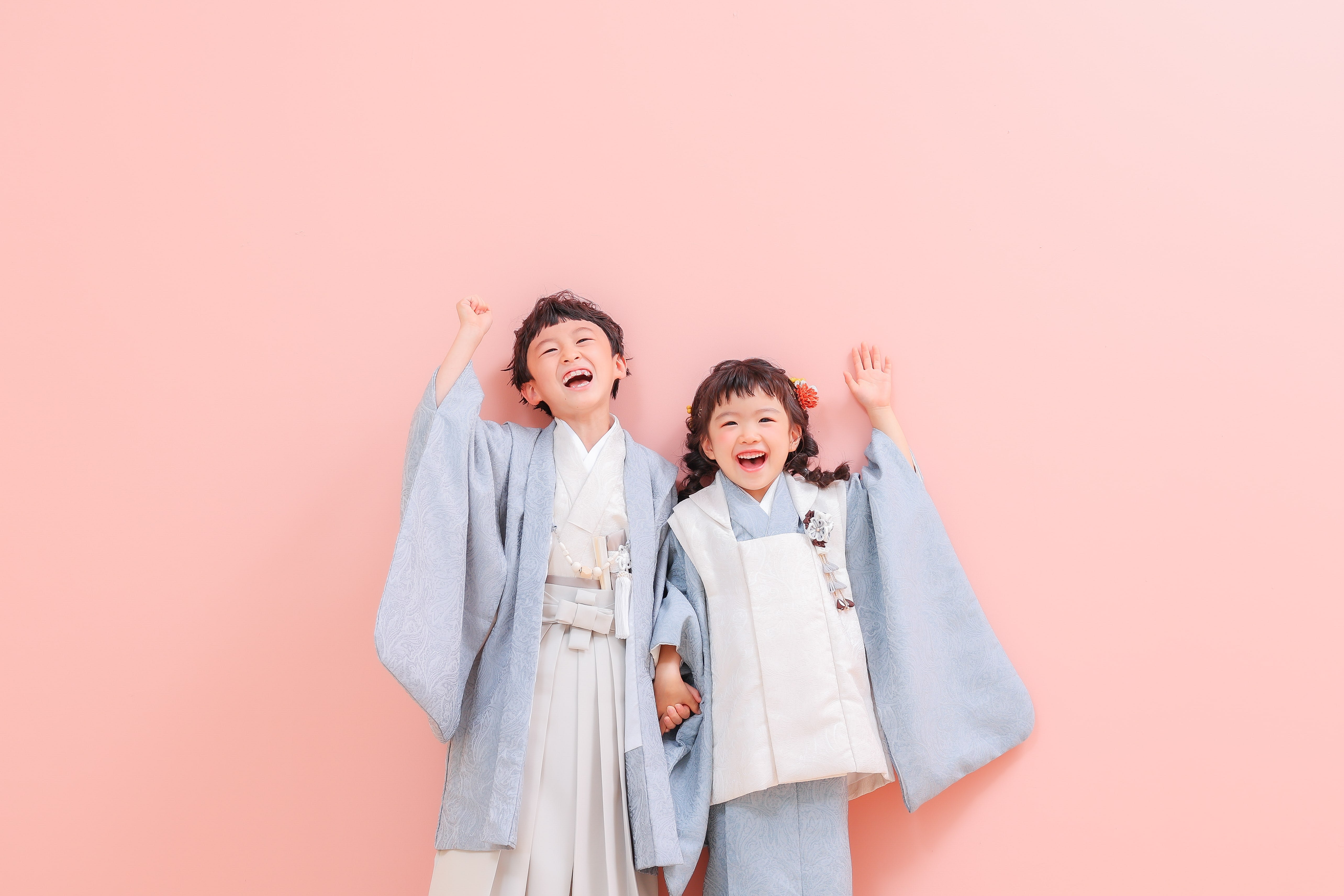 七五三　女の子　男の子　兄妹フォト　可愛い　カラフル　キッズフォトスタジオ　ハピスタ