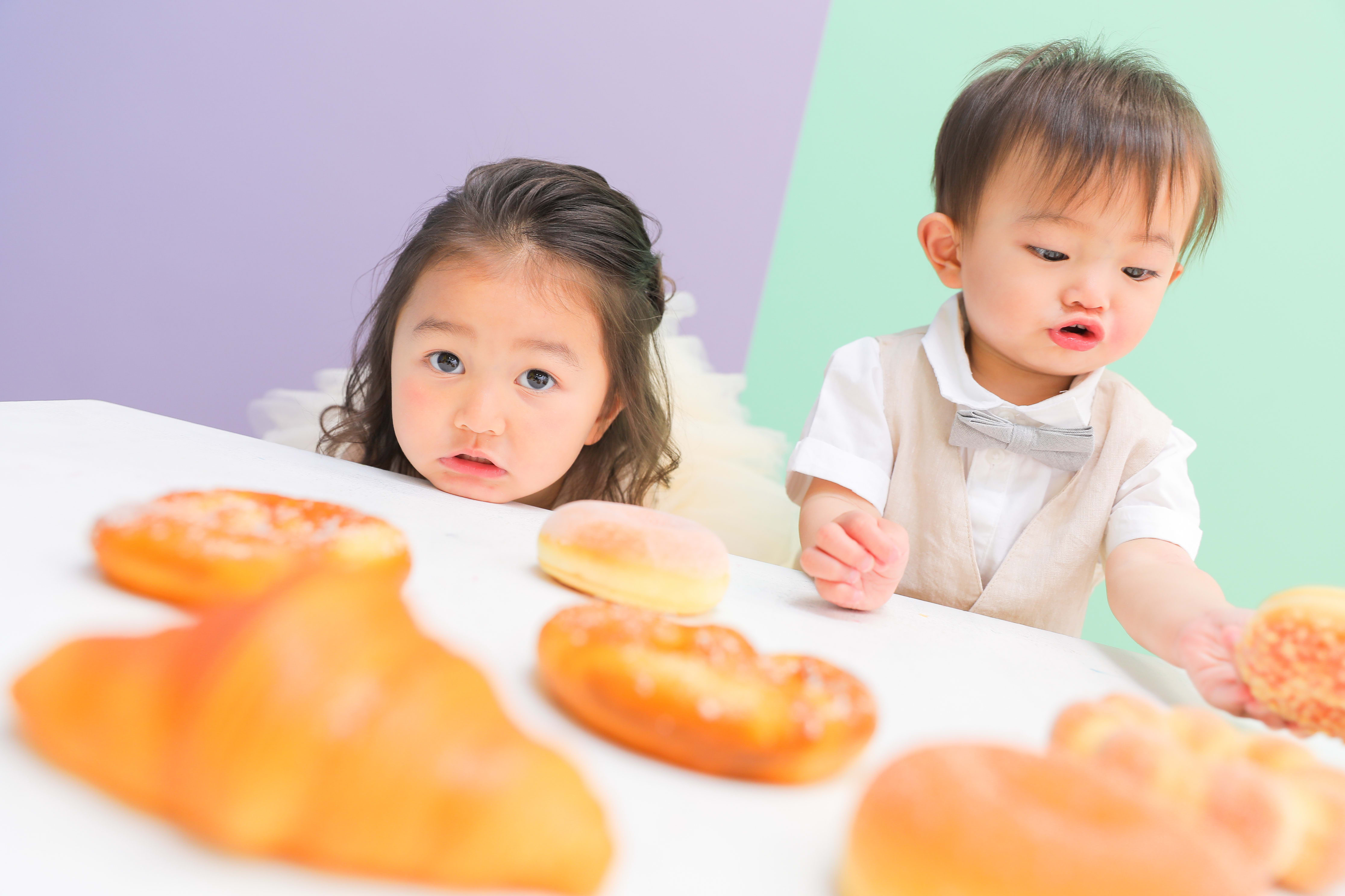 七五三　記念写真　姉弟フォト　パン　キッズフォトハウス　HAPISTA