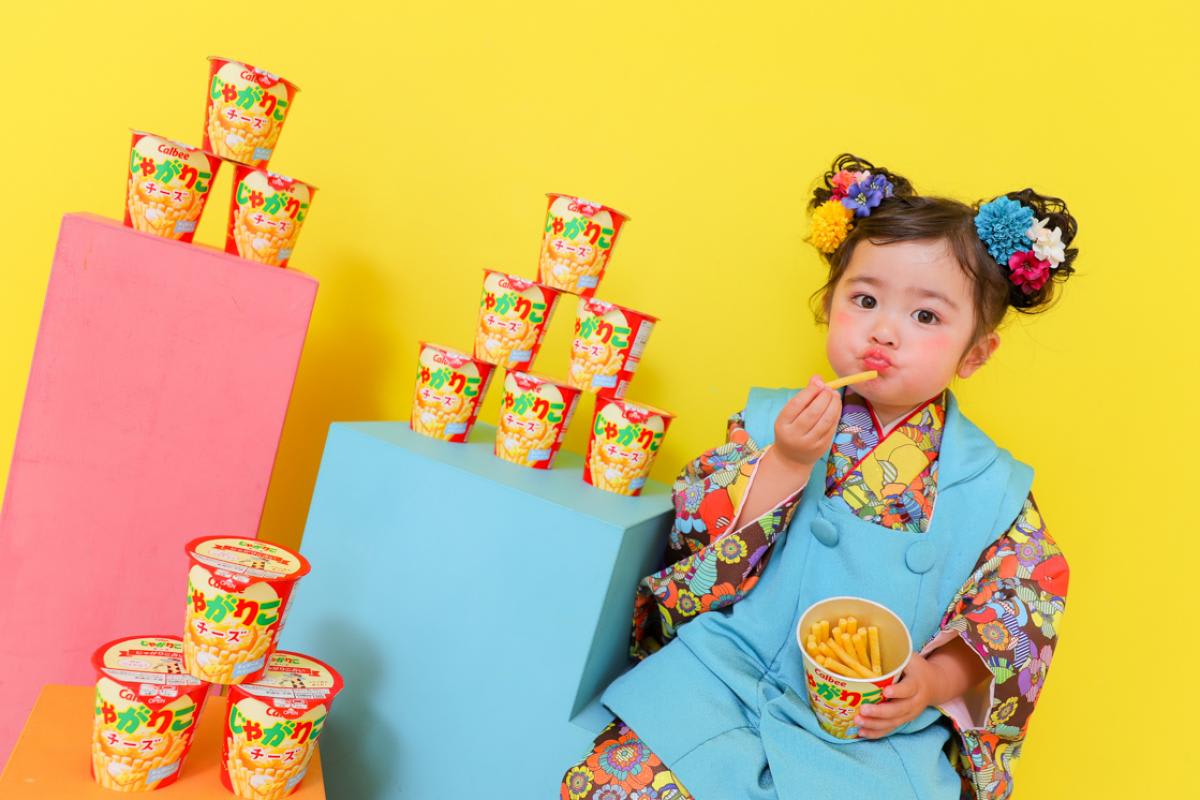 七五三　記念写真　女の子　お菓子　キッズフォトハウス　HAPISTA