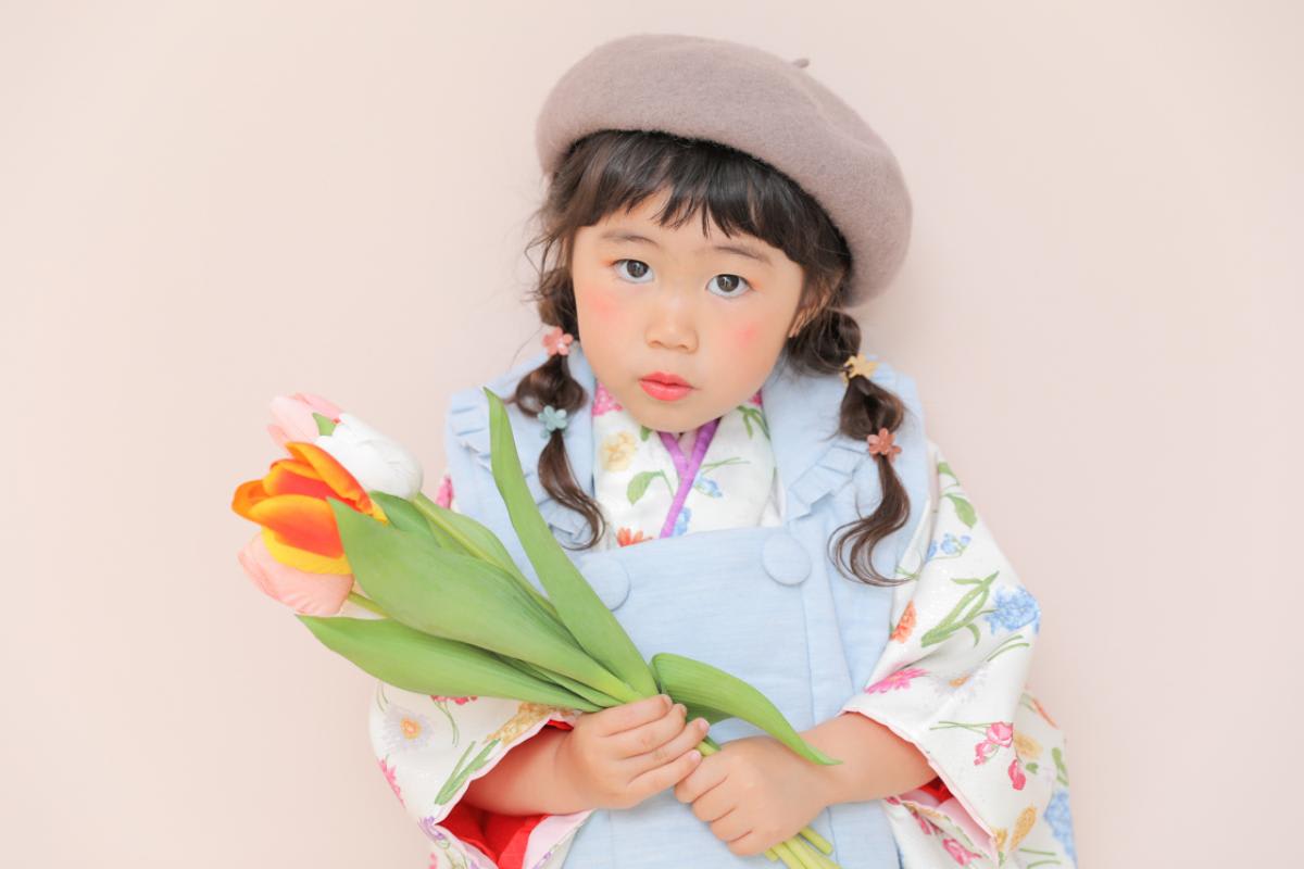 七五三　記念写真　女の子　お花　キッズフォトハウス　HAPISTA