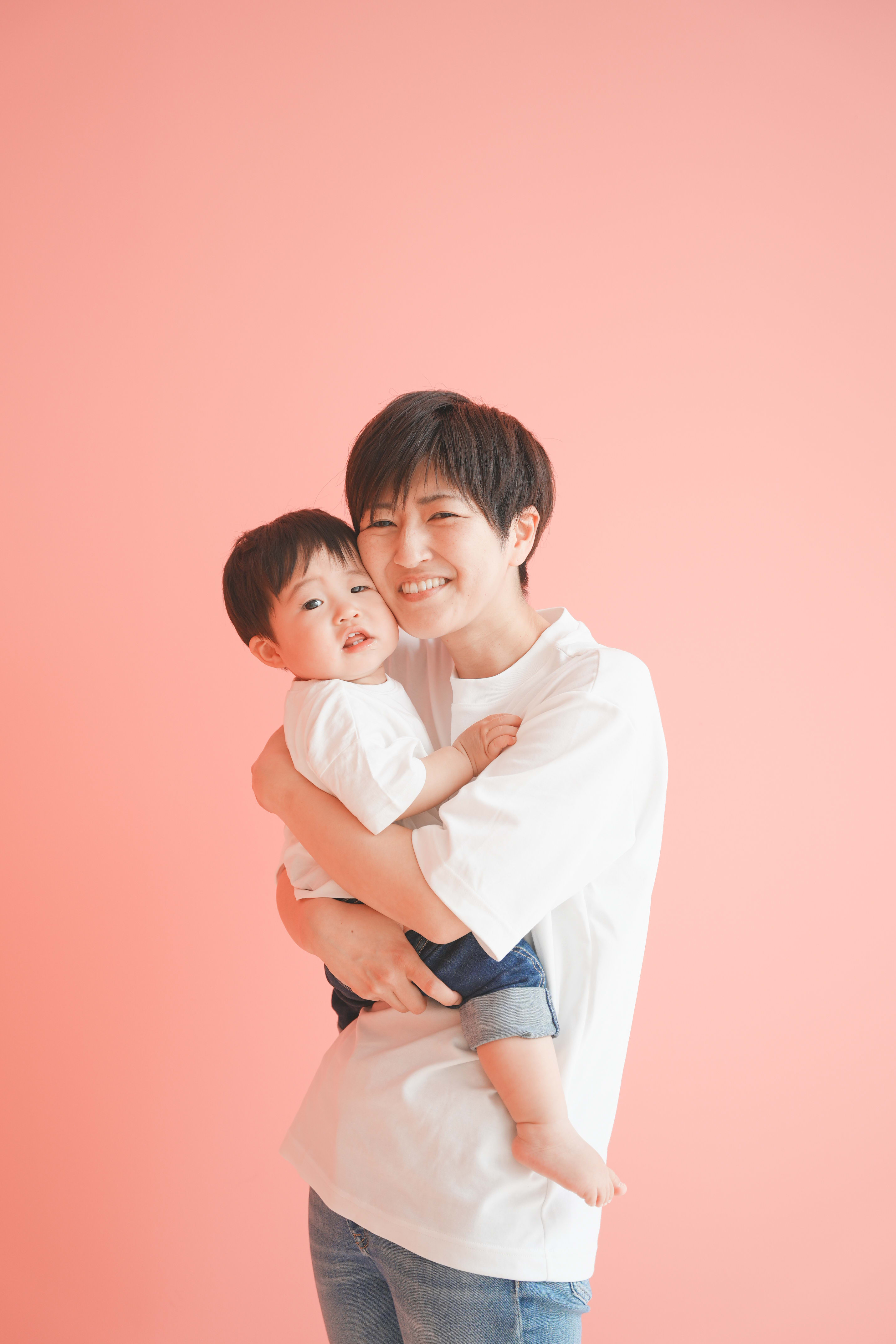 家族写真　1歳　お誕生日　男の子　ママ