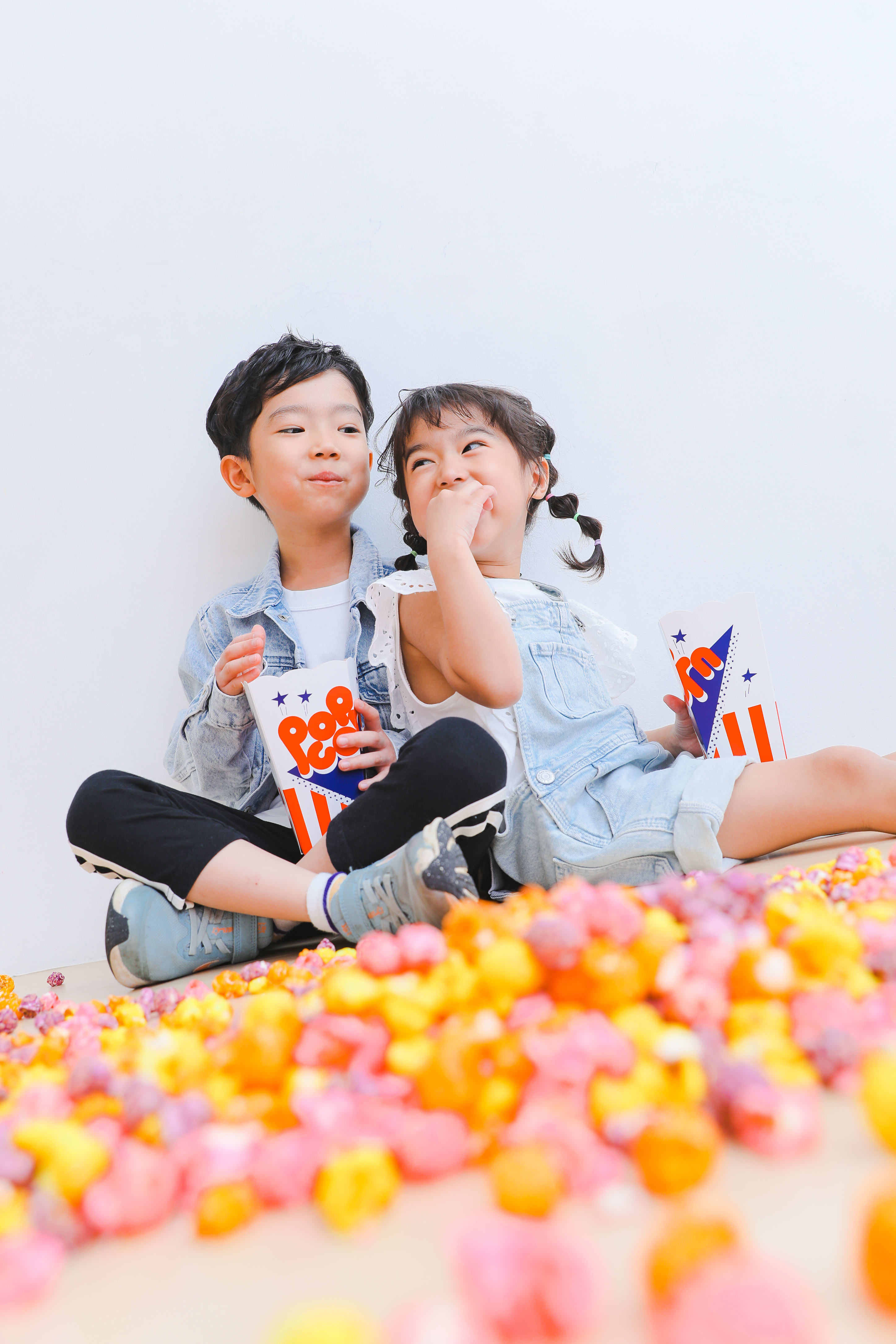 きょうだい撮影　写真　カラフル　ポップコーン　フォトスタジオ　ハピスタ