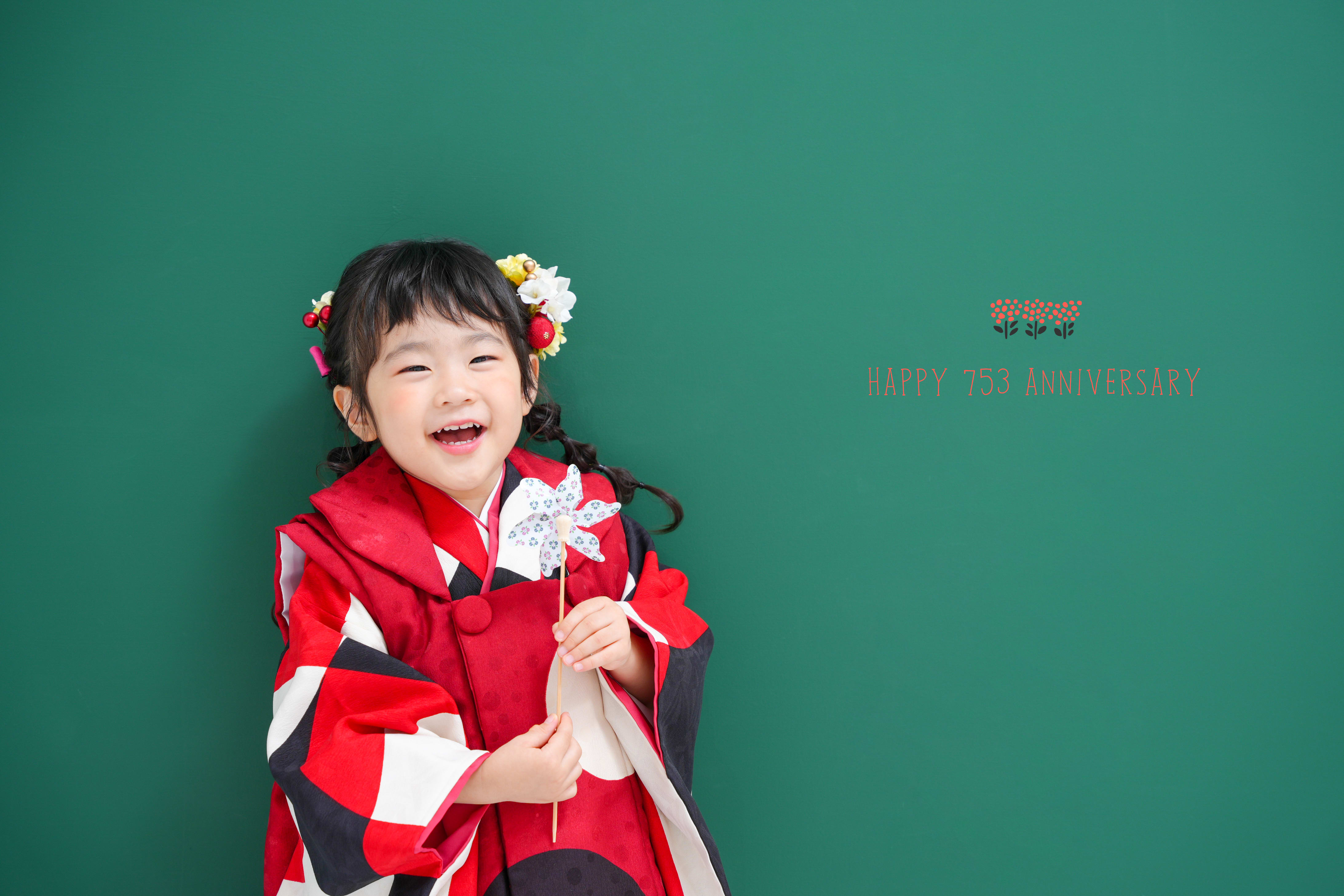 七五三　七五三撮影　753 753撮影　3歳女の子　女の子着物　　キッズフォトスタジオ　フォトスタジオ　大阪フォトスタジオ　堺市フォトスタジオ　家族　家族撮影　家族フォト　ファミリー
