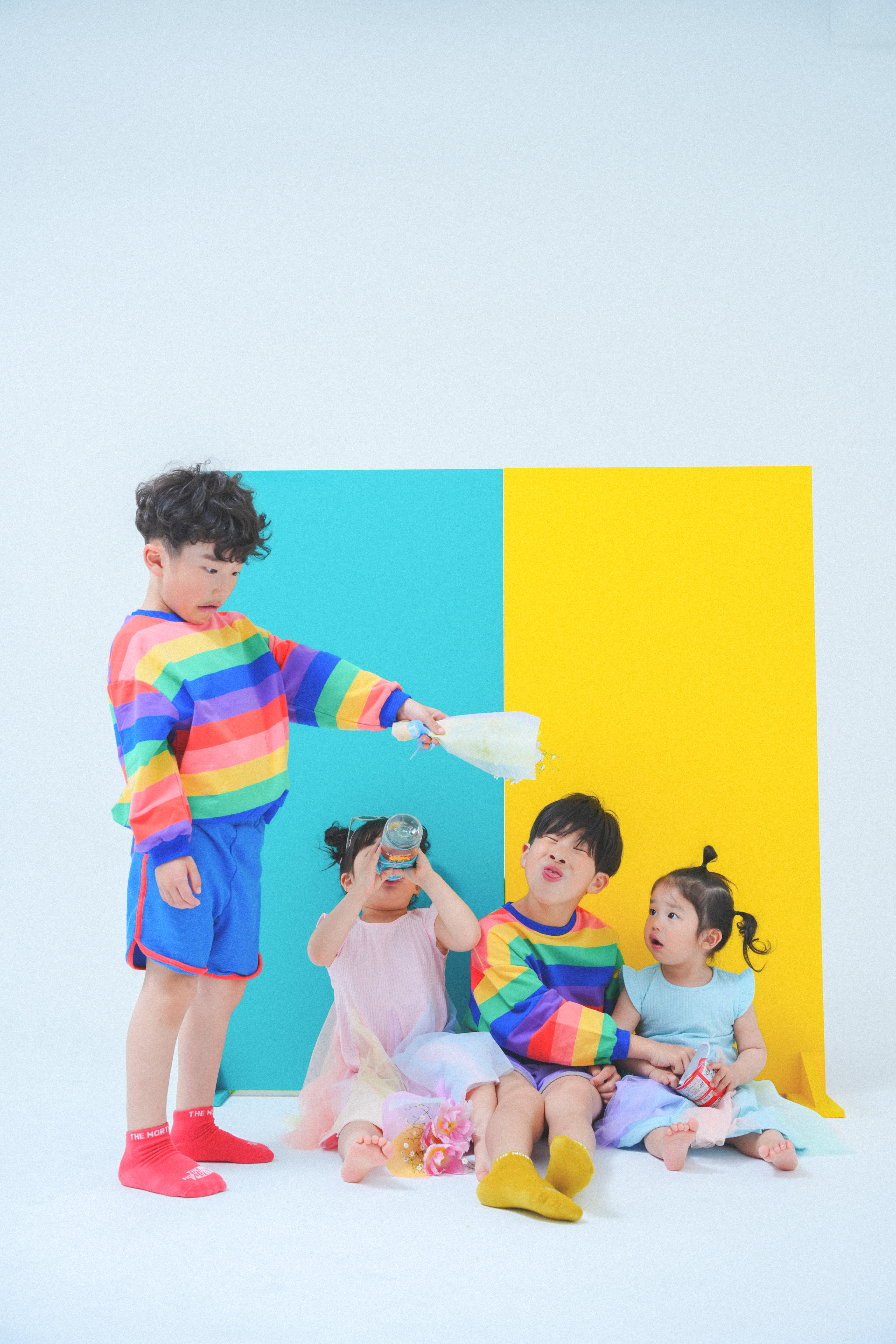 誕生日　誕生日撮影　バースデー　バースデーフォト　バースデー撮影　私服撮影　キッズフォトスタジオ　大阪フォトスタジオ　フォトスタジオ　堺市フォトスタジオ　持ち込み小物　4兄弟