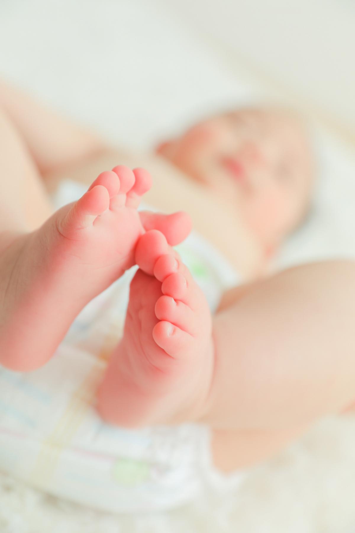 ベビーフォト　赤ちゃん　記念日　キッズフォトスタジオ　HAPISTA