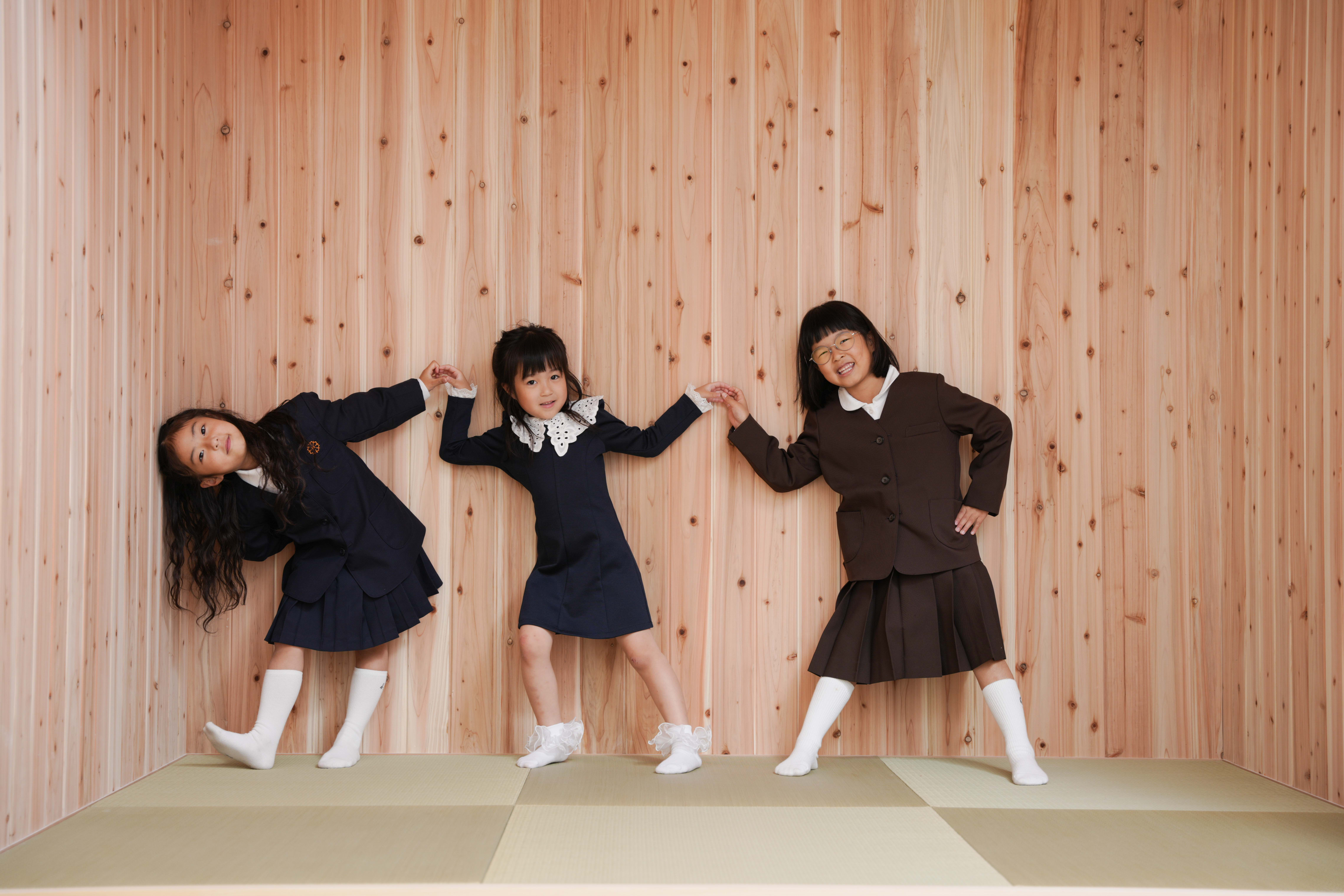 入学　入学写真　入学撮影　ランドセル撮影　キッズフォトスタジオ　大阪フォトスタジオ　フォトスタジオ　大阪フォトスタジオ　堺市フォトスタジオ　制服撮影　友達撮影　仲良し写真　友達と入学撮影