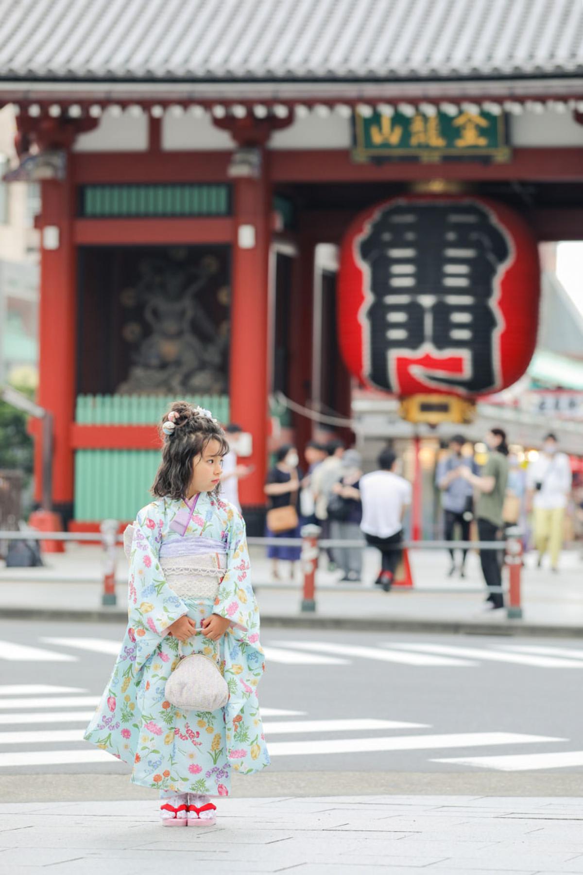 七五三　記念写真　女の子　ロケ　キッズフォトハウス　HAPISTA