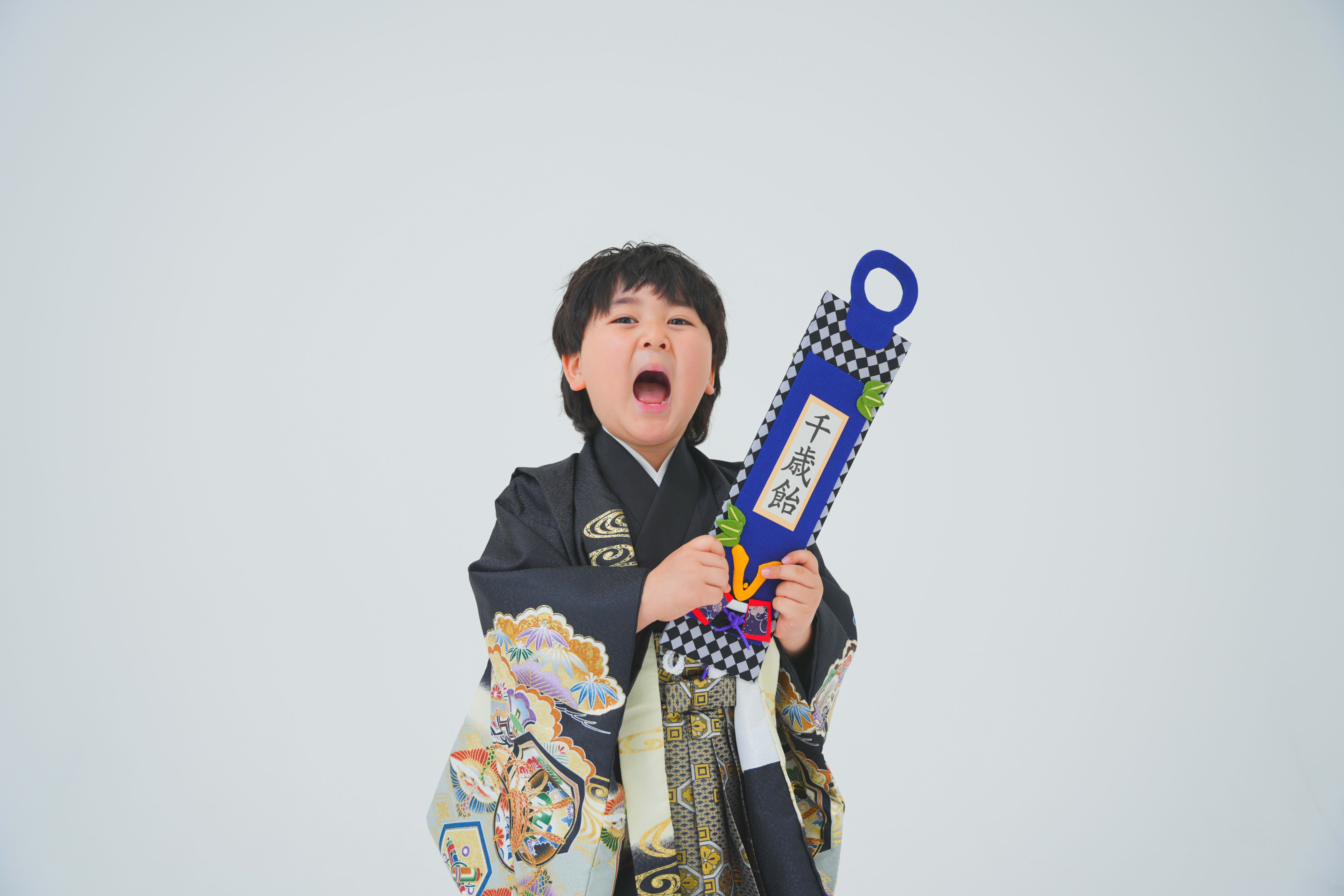 七五三　七五三撮影　753　753撮影　5歳男の子　男の子着物　5歳着物　キッズフォトスタジオ　フォトスタジオ　大阪フォトスタジオ　堺市フォトスタジオ　