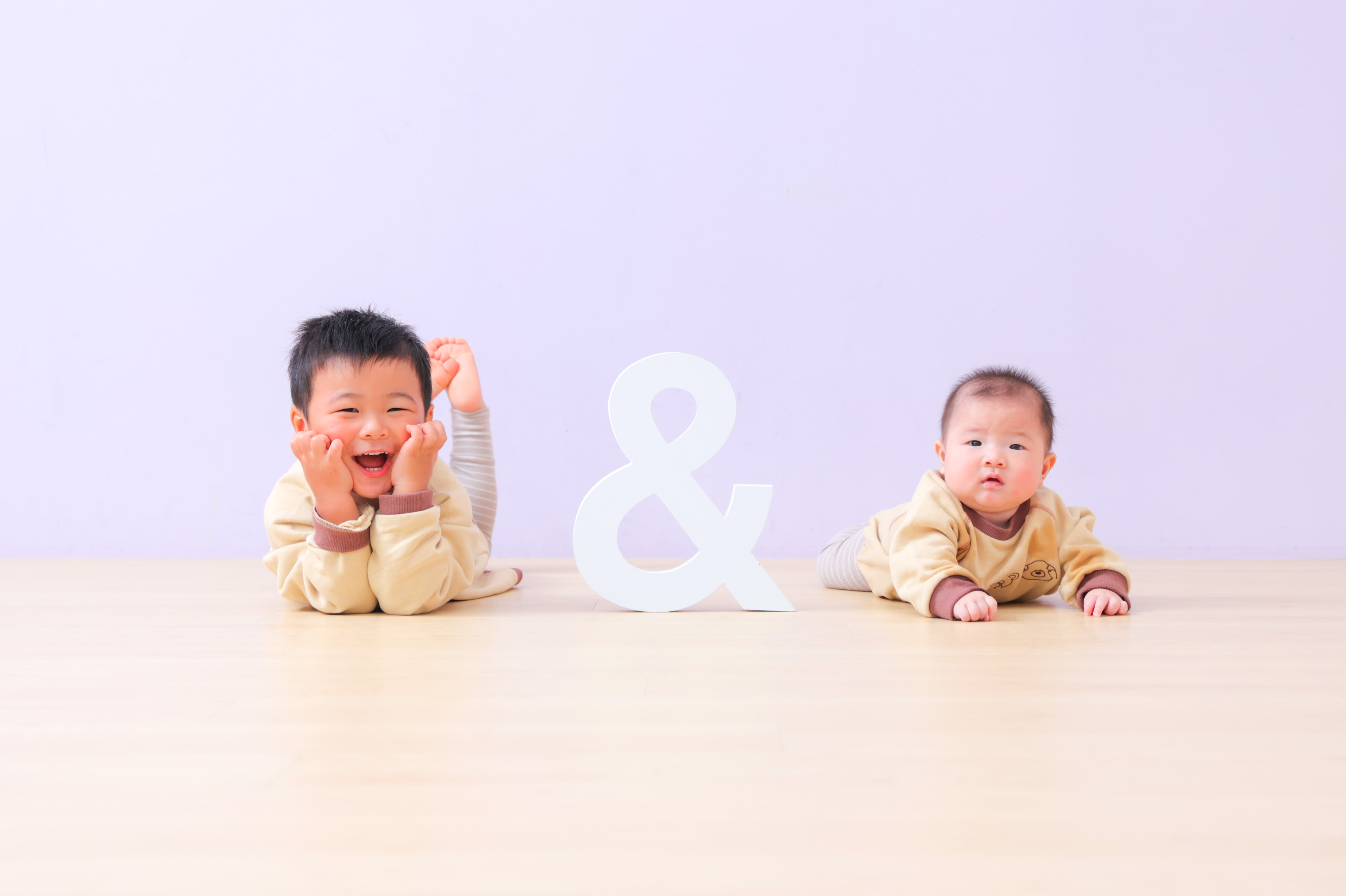 3歳男の子　6ヶ月男の子　兄弟