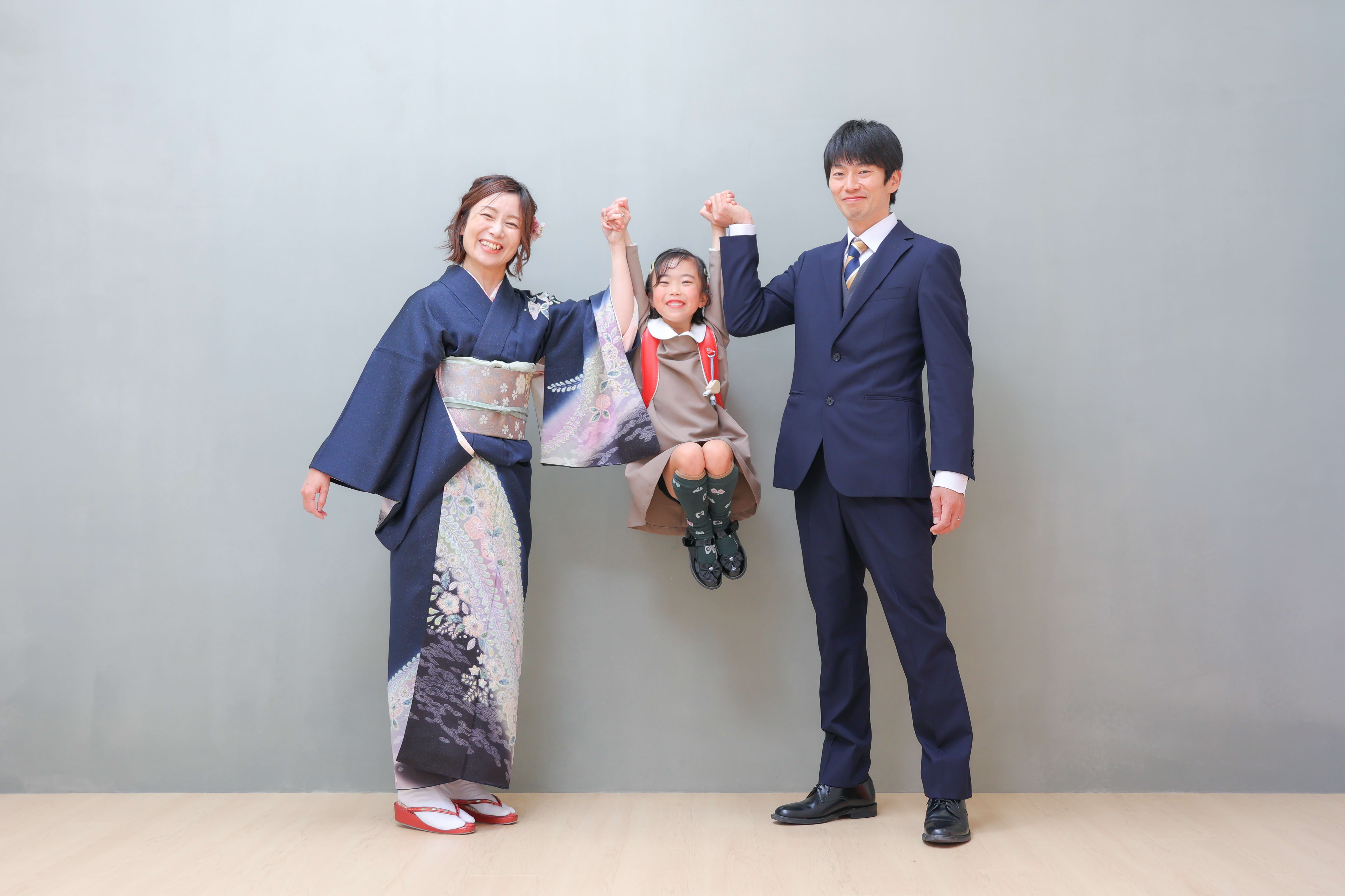 入学　ランドセル　1年生　家族写真　　記念写真　フォトスタジオ　ハピスタ