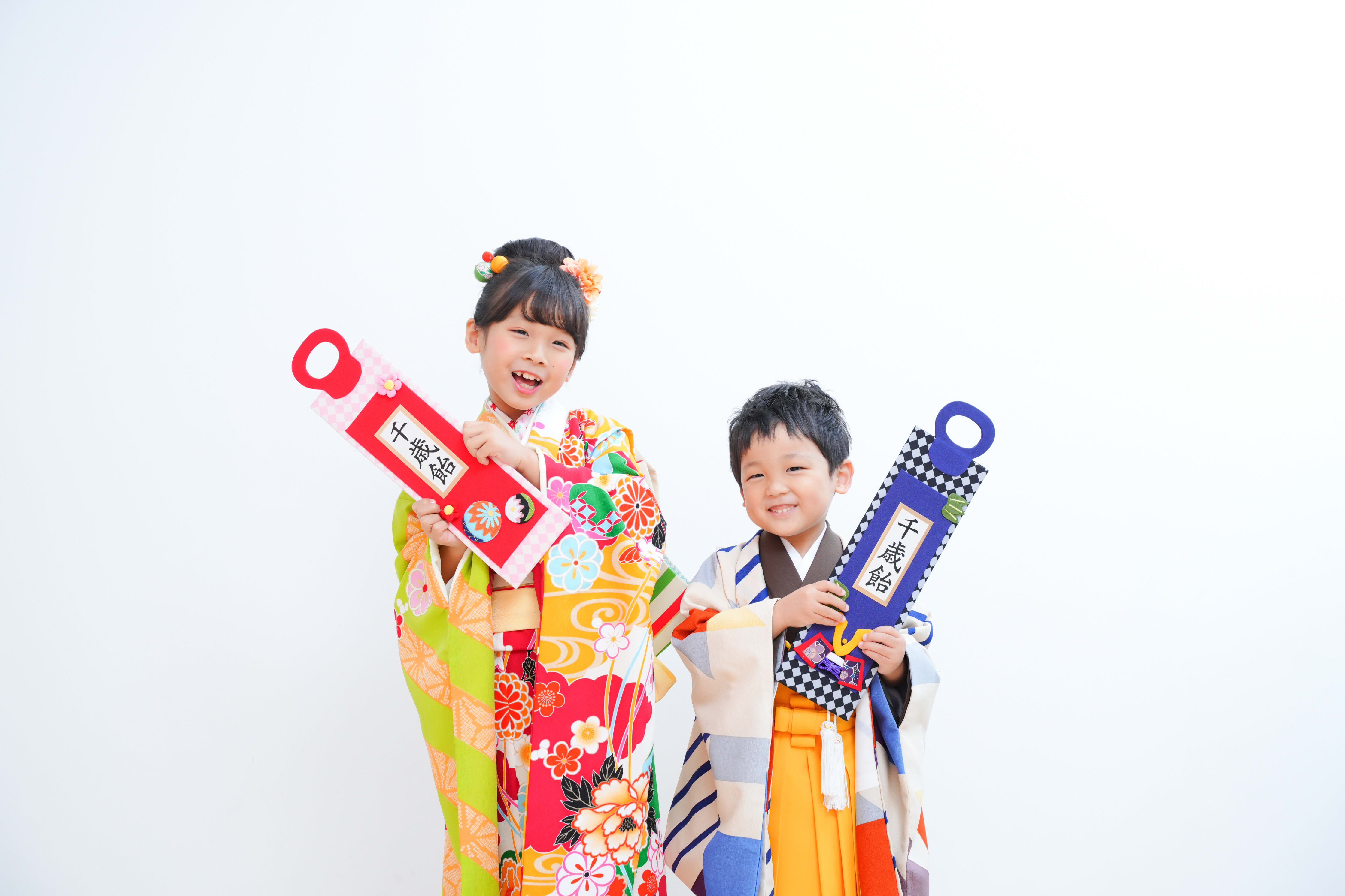 ３歳 七五三 家族写真 可愛い