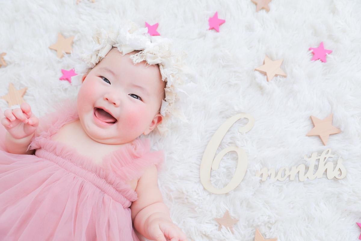 ベビーフォト　赤ちゃん　ハーフバースデー　記念日　キッズフォトスタジオ　HAPISTA